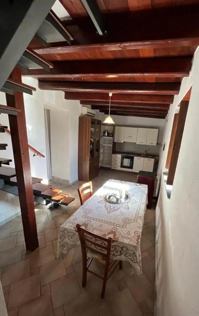 La Corte Degli Aranci Senorbi Buitenkant foto